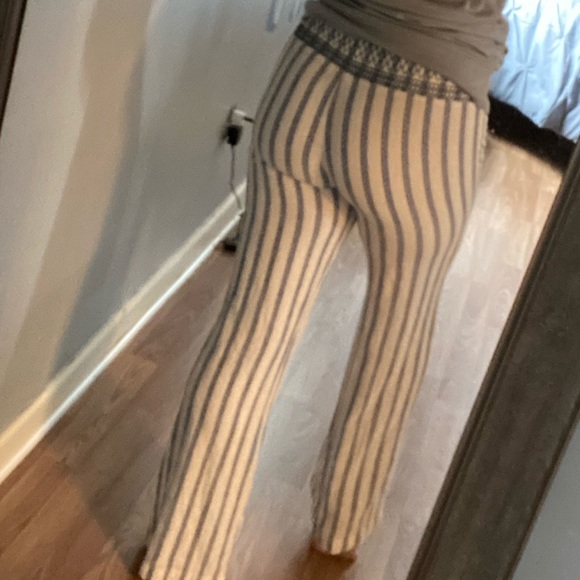 Flowy BoHo pants - Picture 2 of 3